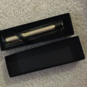 Pin